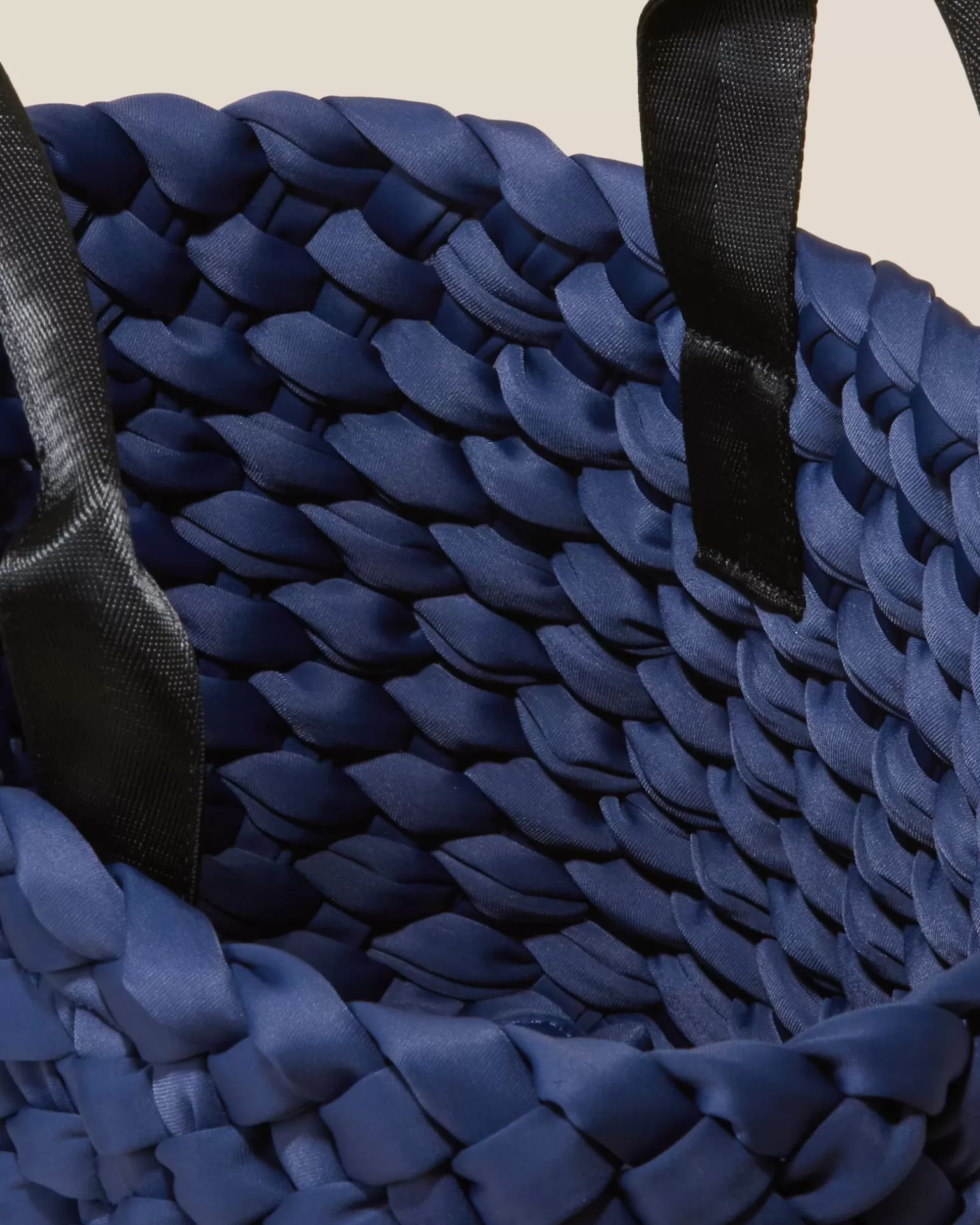 Totes<NAGHEDI Oslo Medium Tote Ash