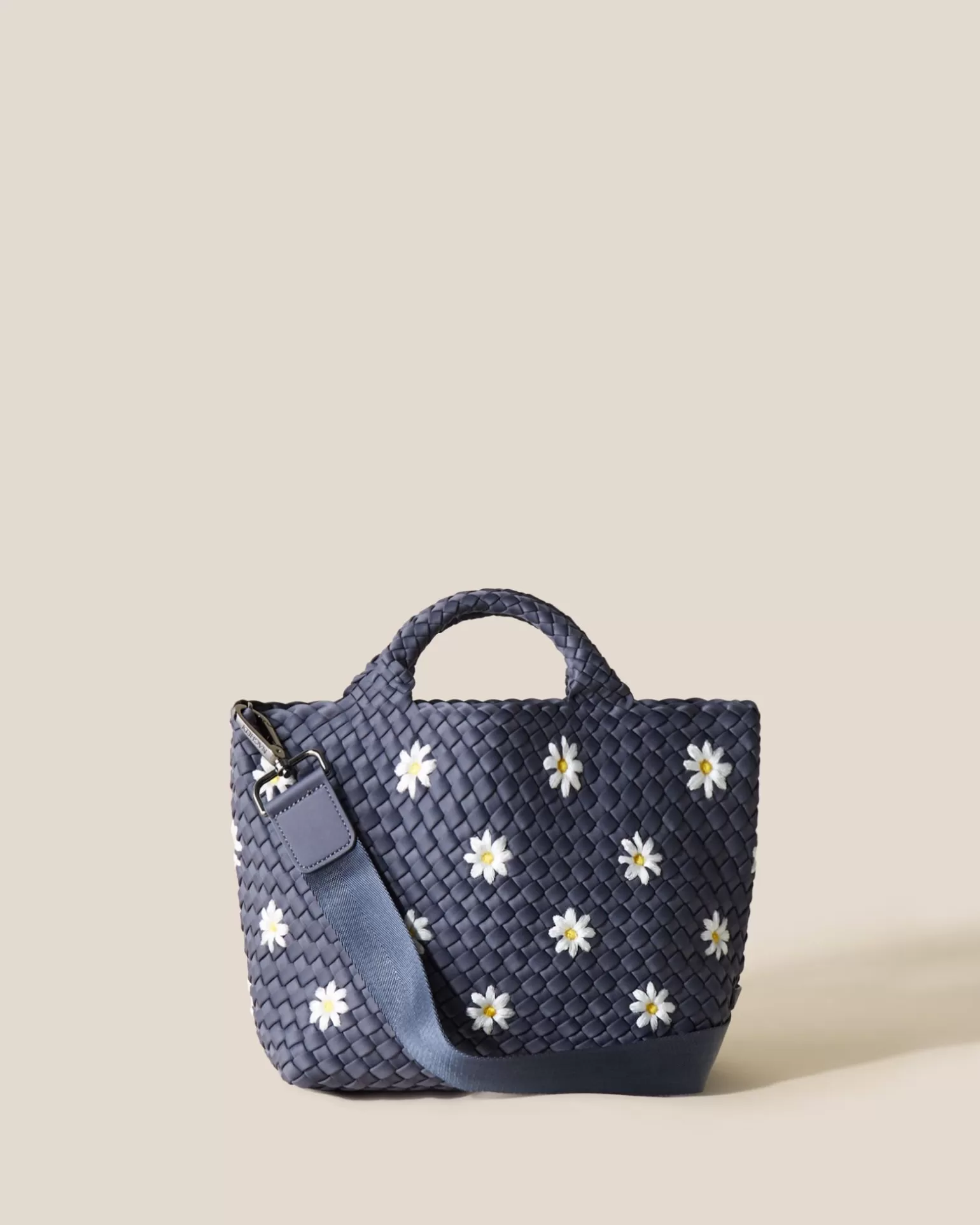 Totes<NAGHEDI St. Barths Small Tote Daisy Anchor